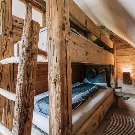 Webertonihuette Modern Retreat * Kliening