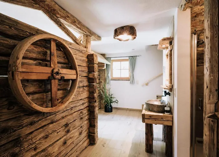 Dom wakacyjny Webertonihuette Modern Retreat Kliening